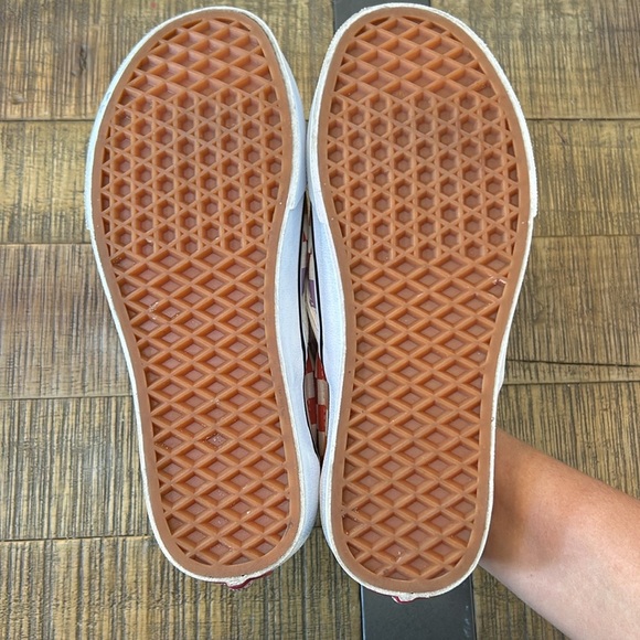 Vans Classic Slip-On Rainbow Checkerboard Skate Shoe Sneakers men 5.5 women’s 7 - Picture 9 of 10